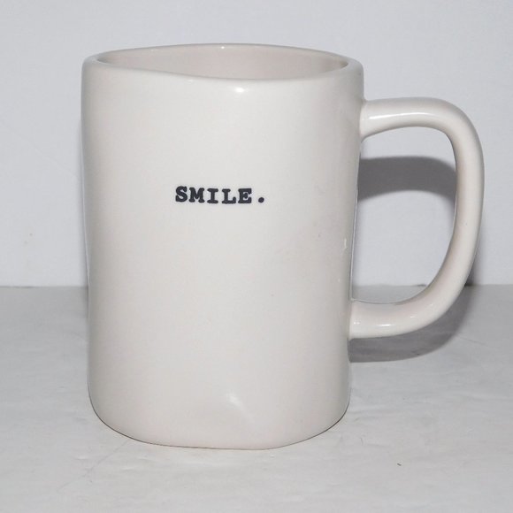 Rae Dunn SMILE typewriter Font 16 oz Coffee mug - Picture 1 of 5